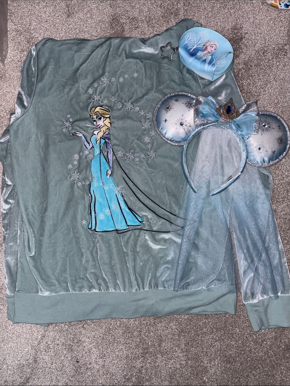 Disney Elsa Velvet-Look Velvet Top with Silver Sparkle Mouse Ears and Blue Veil